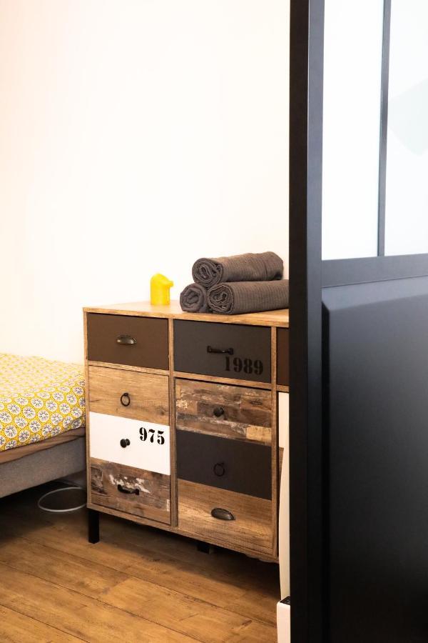 Appart Cosy Entre Vieux Port Et Marche Central La Rochelle  Exterior foto